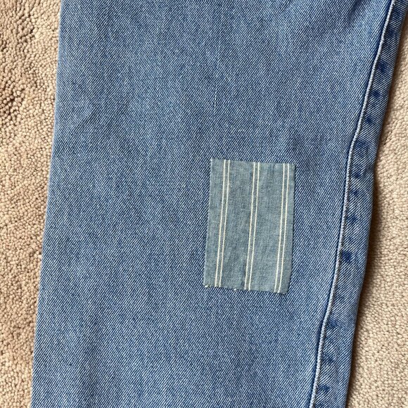 Vintage Calvin Klein Light/Medium Wash Jeans, W28 L29.5 - Picture 6 of 12